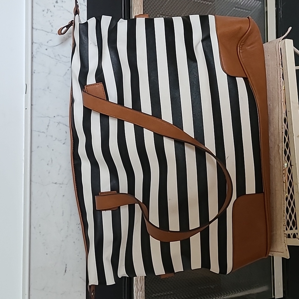 Bueno Large Travel Weekender Bag